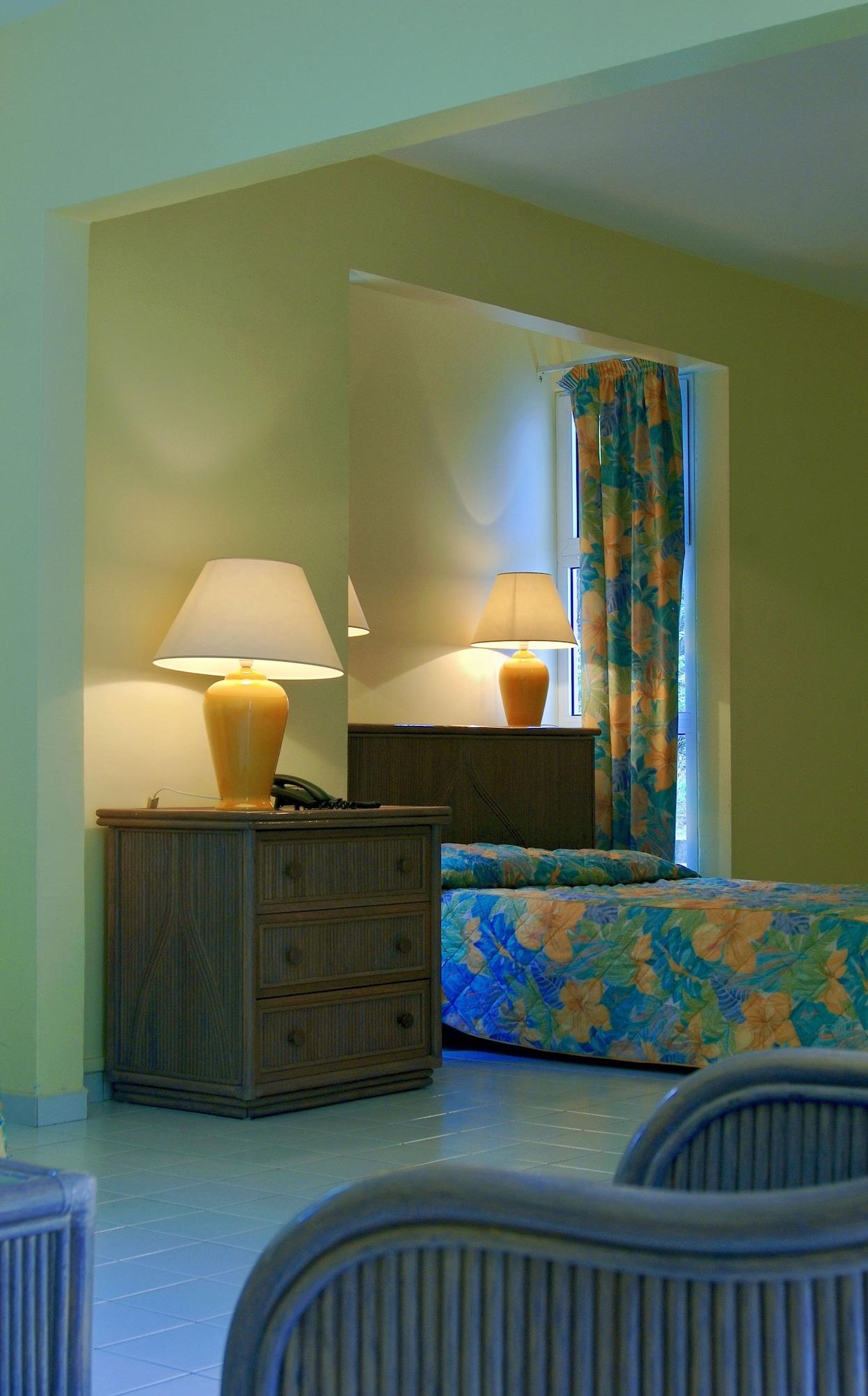 Residence Le Vallon Guadeloupe Parc Piscine Appartements & Studios & Services Hoteliers A La Carte Saint-Francois  Exterior photo