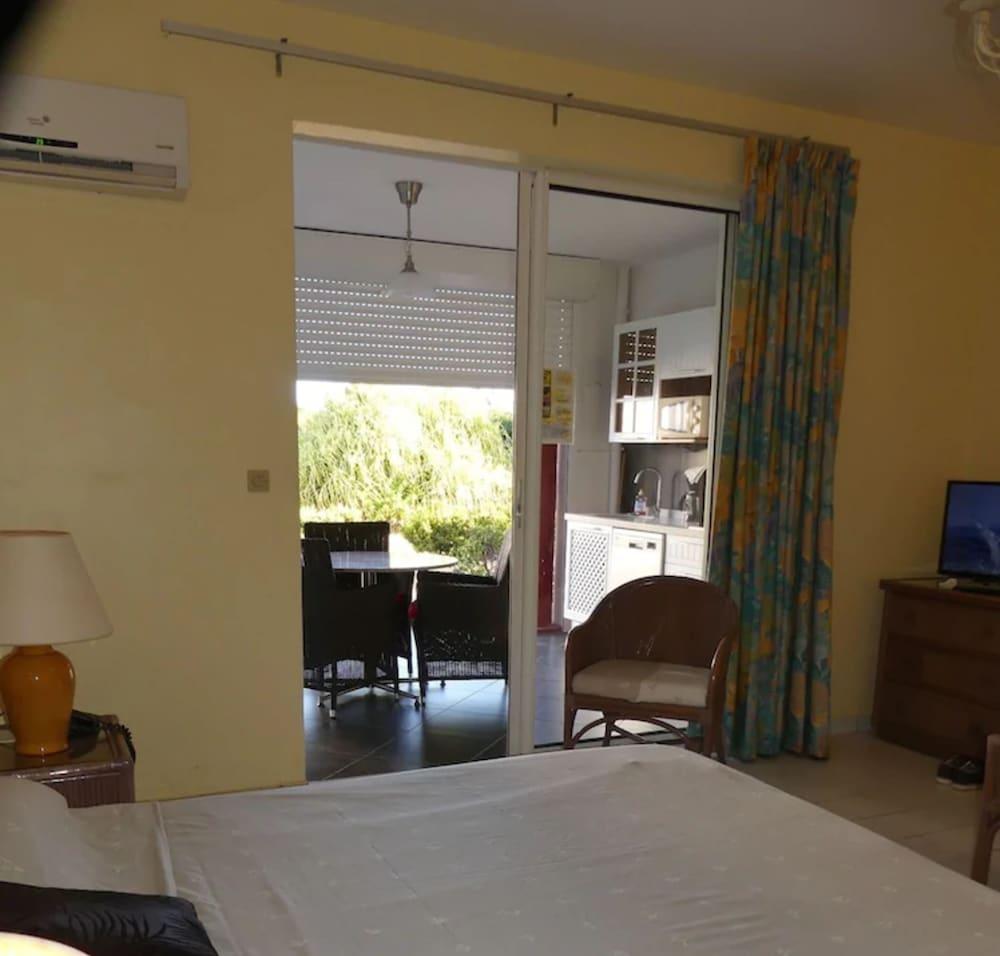Residence Le Vallon Guadeloupe Parc Piscine Appartements & Studios & Services Hoteliers A La Carte Saint-Francois  Exterior photo