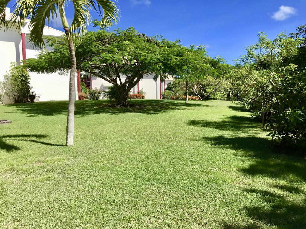 Residence Le Vallon Guadeloupe Parc Piscine Appartements & Studios & Services Hoteliers A La Carte Saint-Francois  Exterior photo