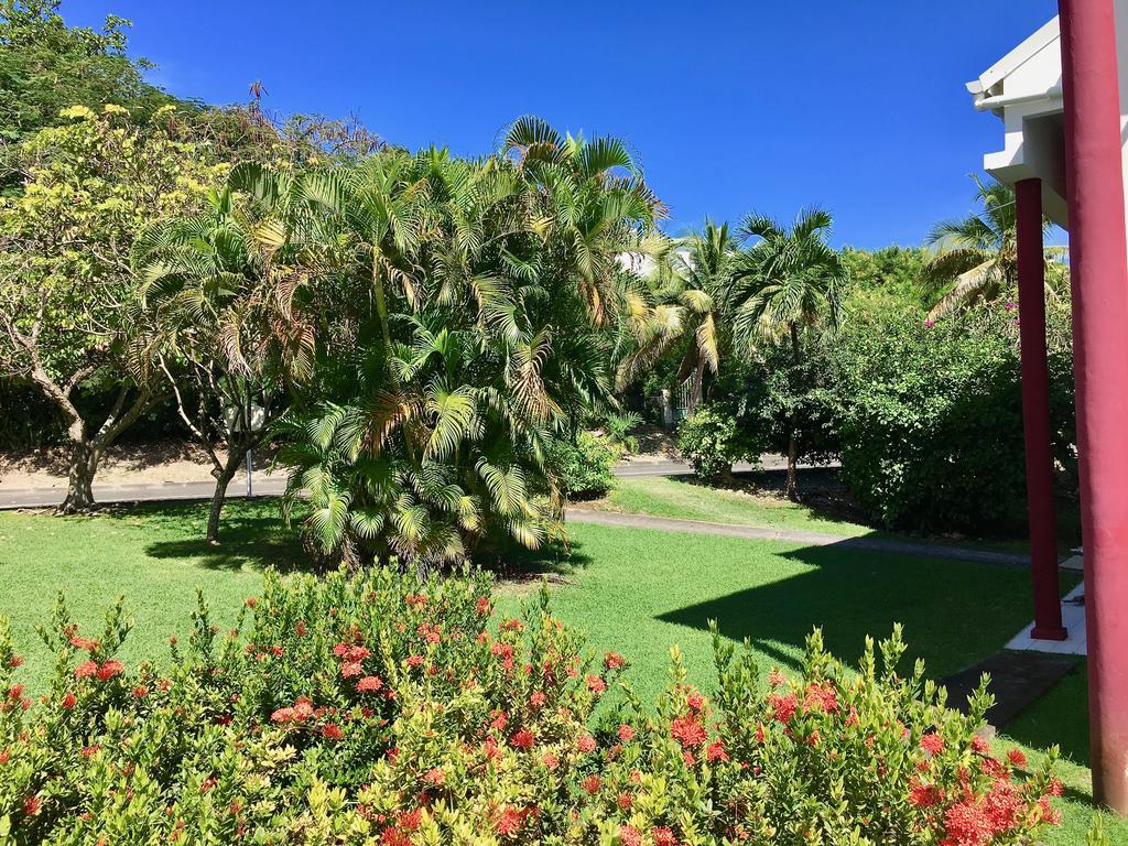Residence Le Vallon Guadeloupe Parc Piscine Appartements & Studios & Services Hoteliers A La Carte Saint-Francois  Exterior photo