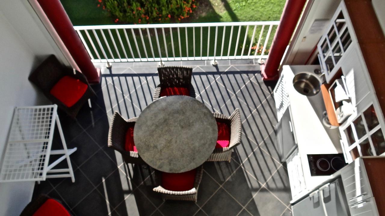 Residence Le Vallon Guadeloupe Parc Piscine Appartements & Studios & Services Hoteliers A La Carte Saint-Francois  Exterior photo