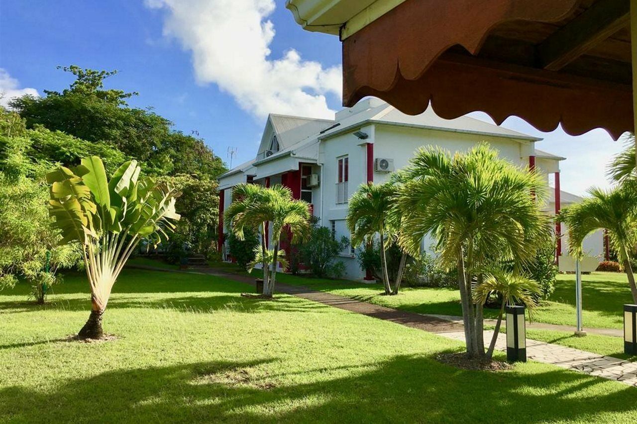 Residence Le Vallon Guadeloupe Parc Piscine Appartements & Studios & Services Hoteliers A La Carte Saint-Francois  Exterior photo