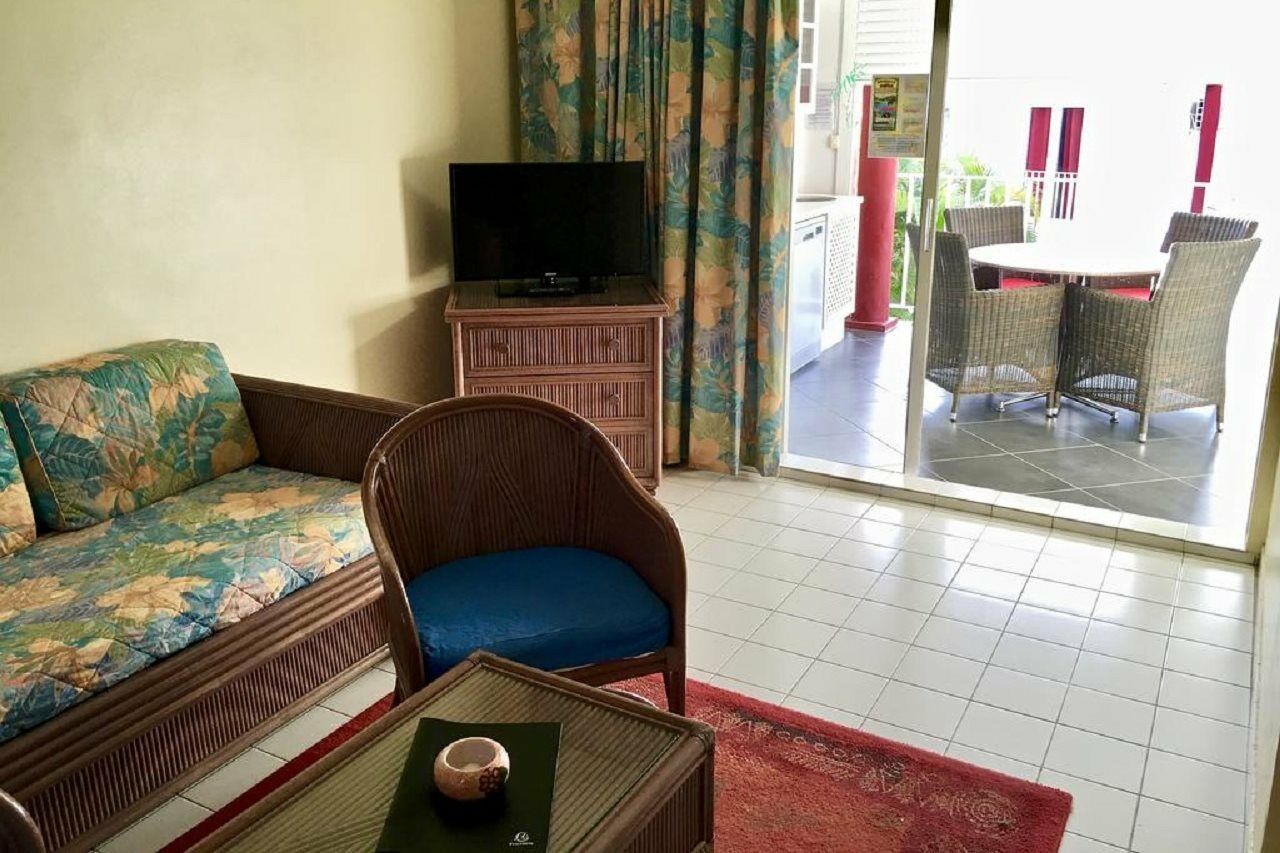 Residence Le Vallon Guadeloupe Parc Piscine Appartements & Studios & Services Hoteliers A La Carte Saint-Francois  Exterior photo